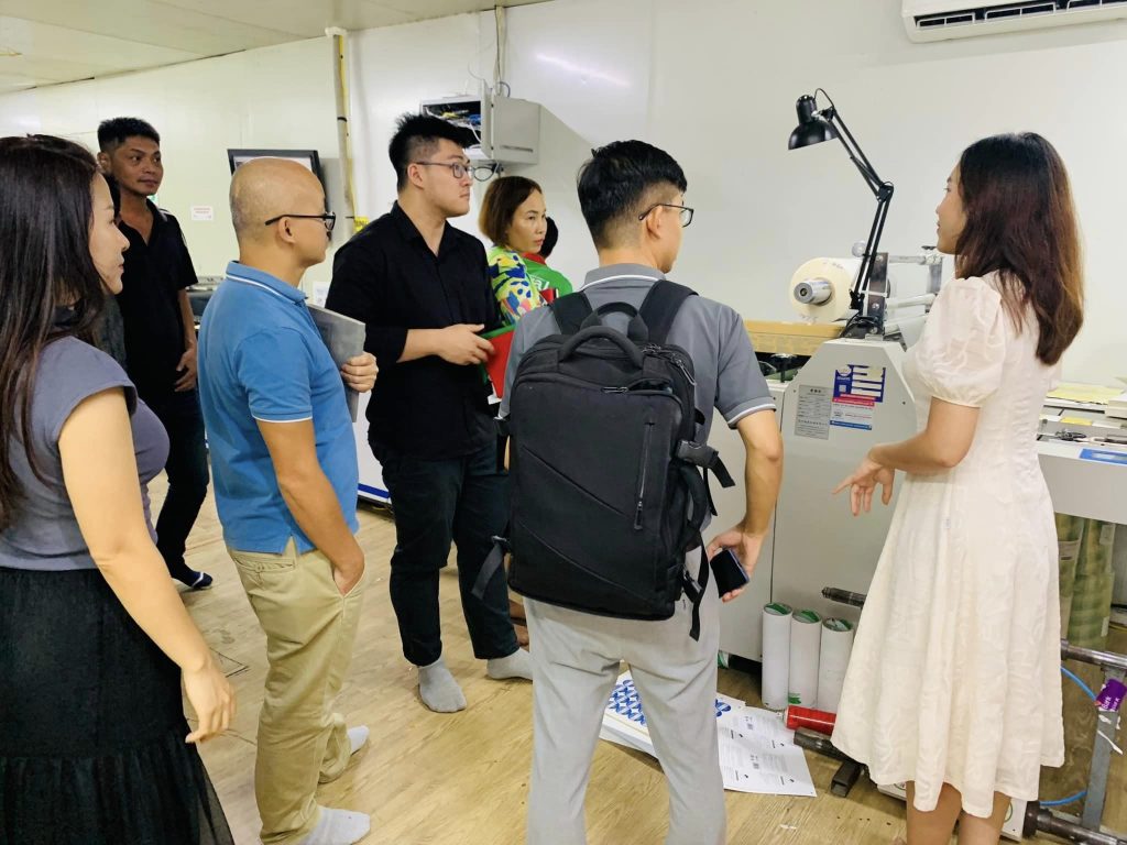 Thăm quan Công Ty Cổ Phần In Và Truyền Thông Royal Việt Nam cùng nhóm VBC Connect